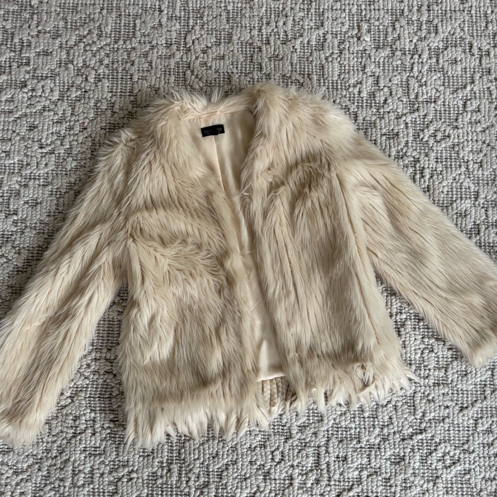 Women's Cream Faux Fur Jacket